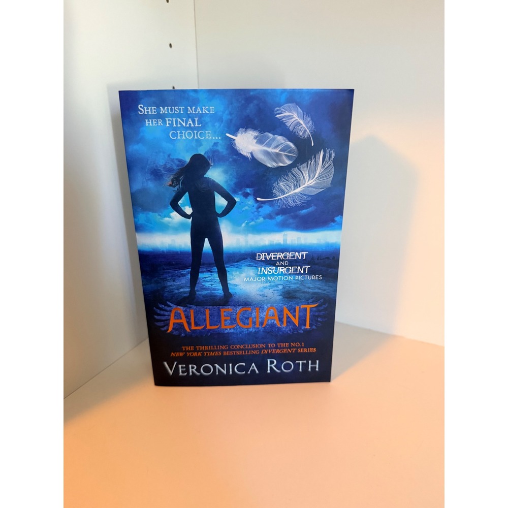 Allegiant Veronica Roth Divergent Series Book 3‎ Paperback YA Dystopian Fiction